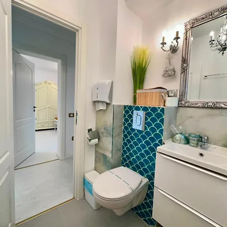 Lägenhet Port Classic Elegant 2 Bedroom Near Port